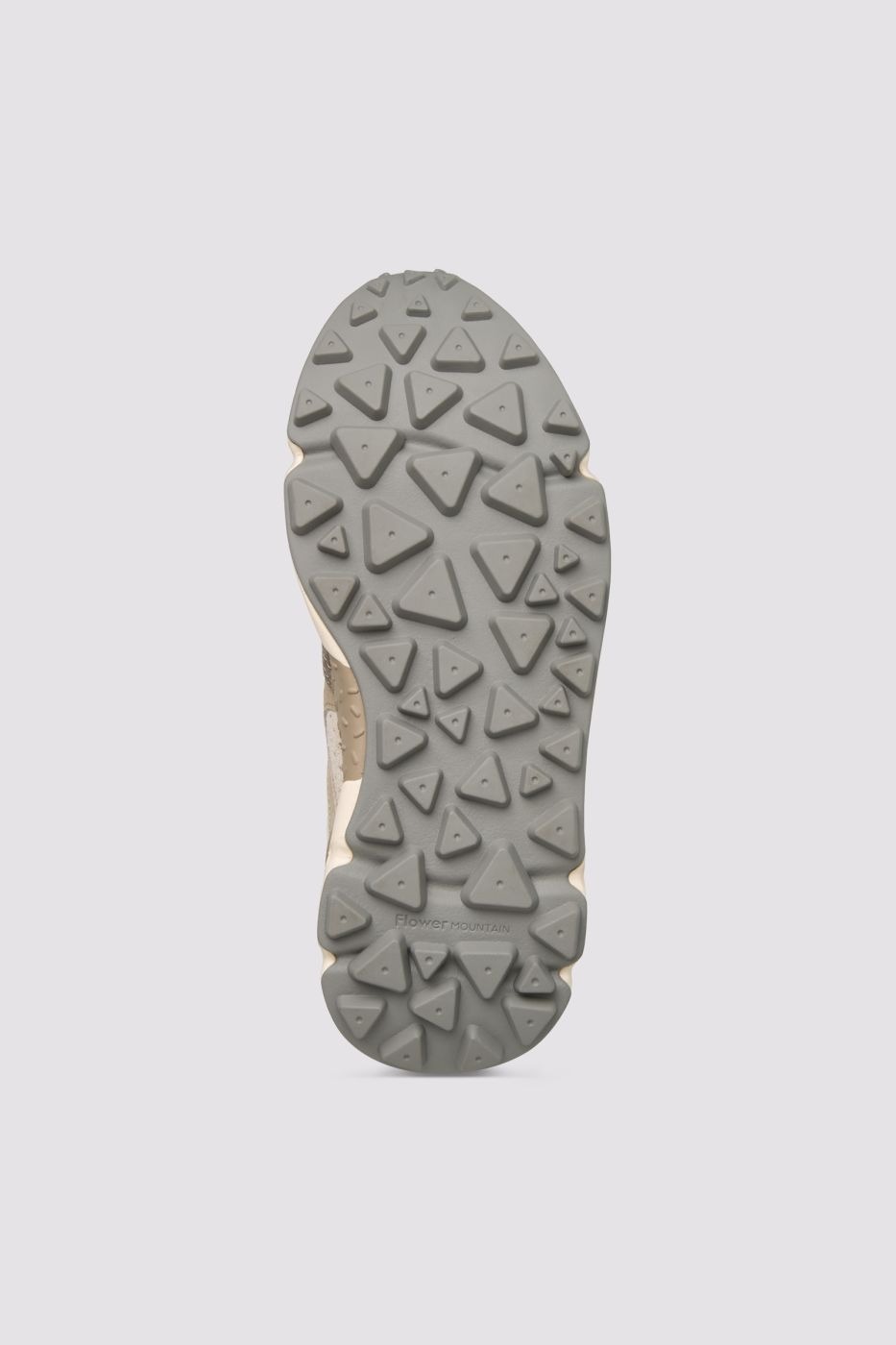 fal0012017816011b31-6_1400x1400