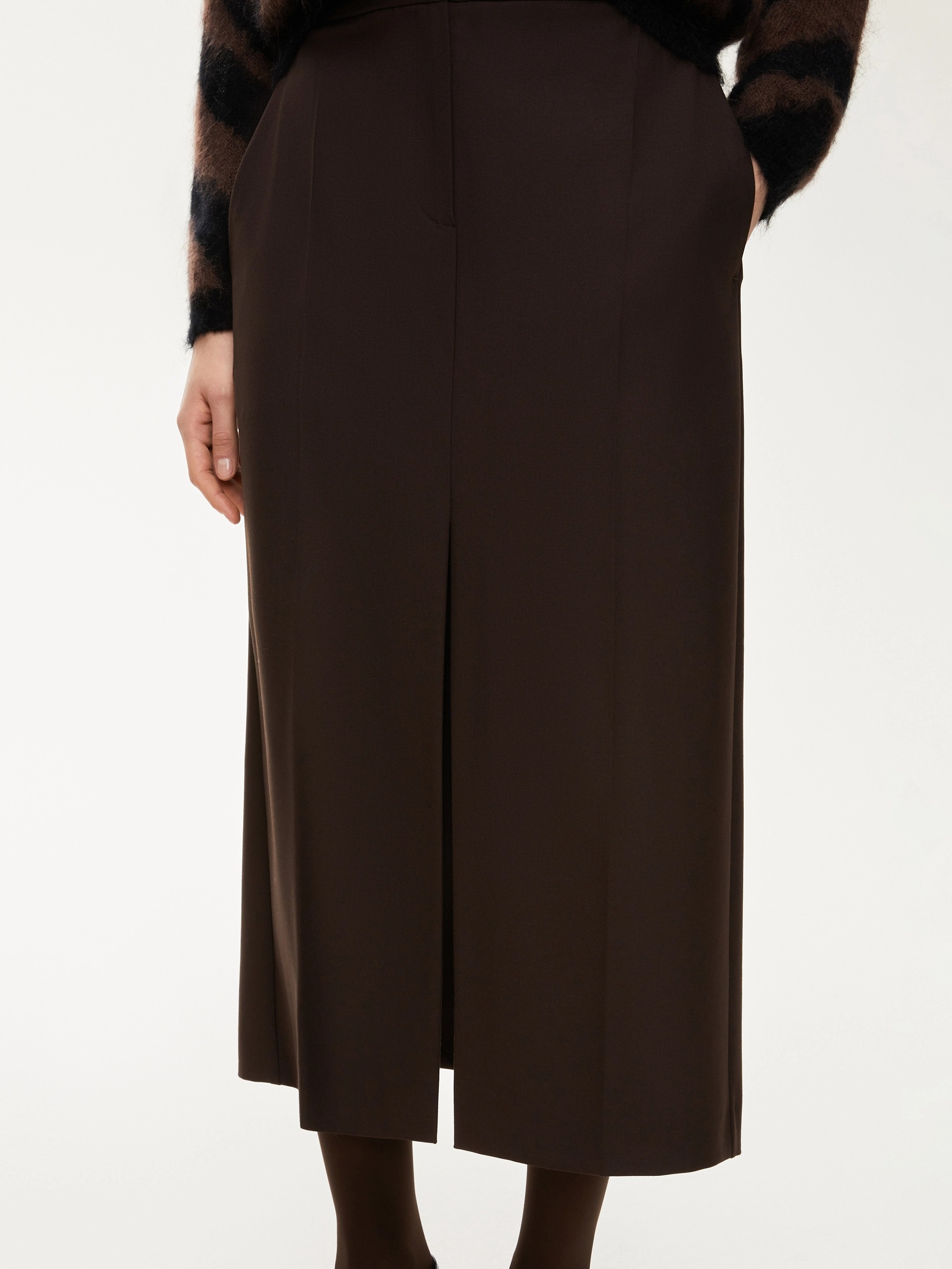 7106105102006-c-austria