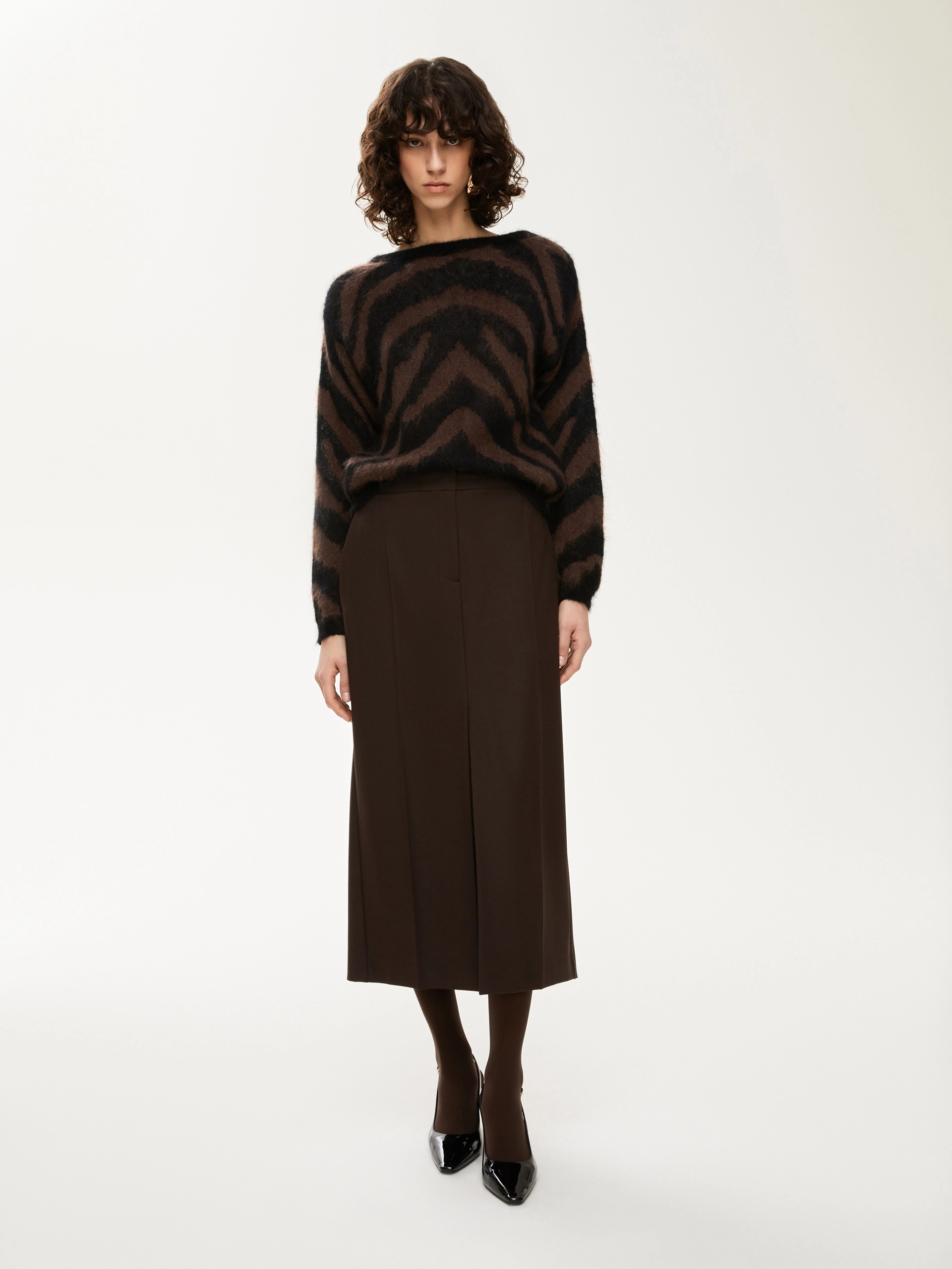 7106105102006-d-austria