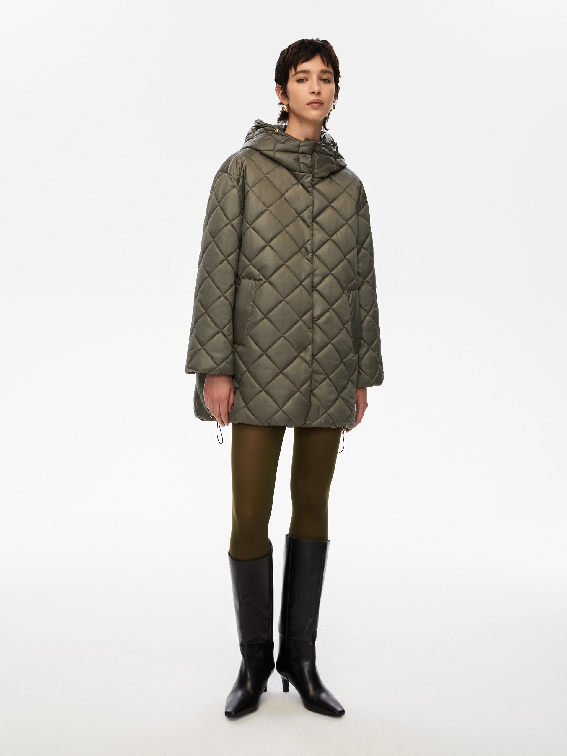 7486105202002-a-alben