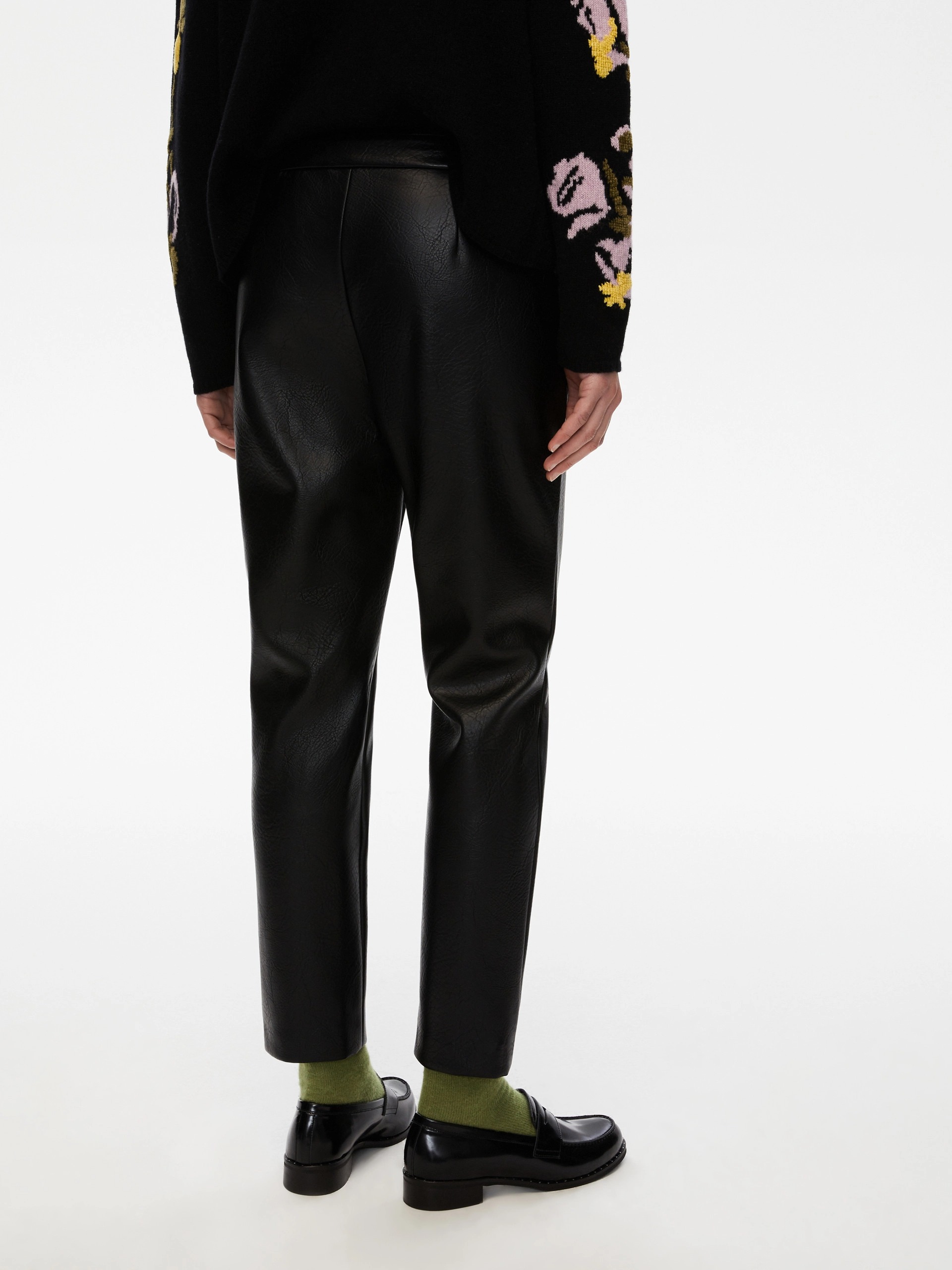 7786025202001-b-nonna