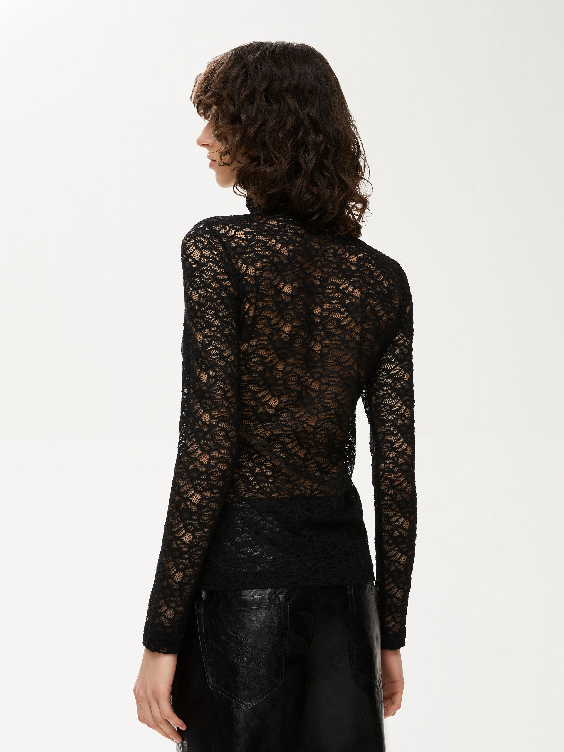 7946015102005-b-beirut