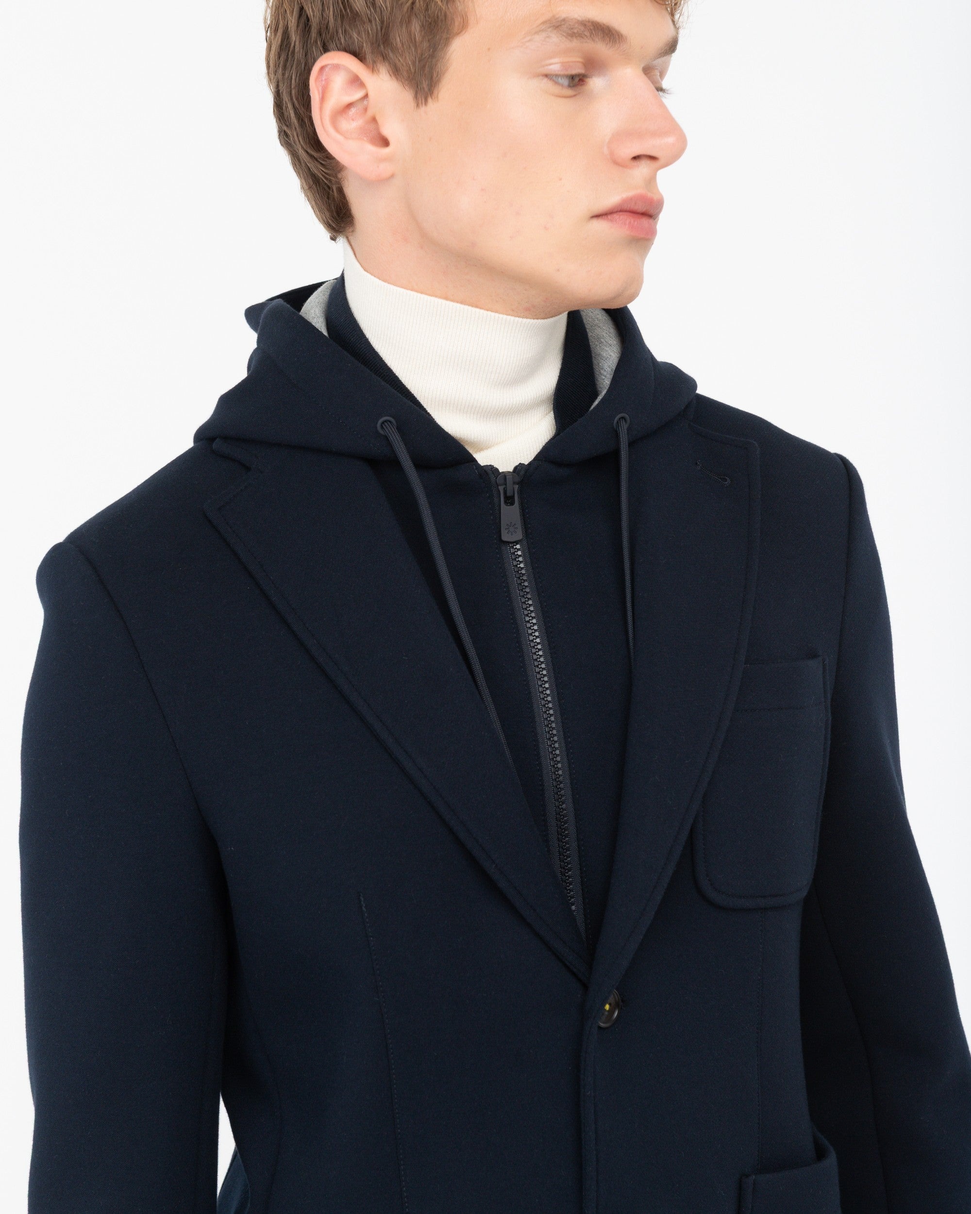 Manuel_Ritz_3932G2448C_253745_89_01